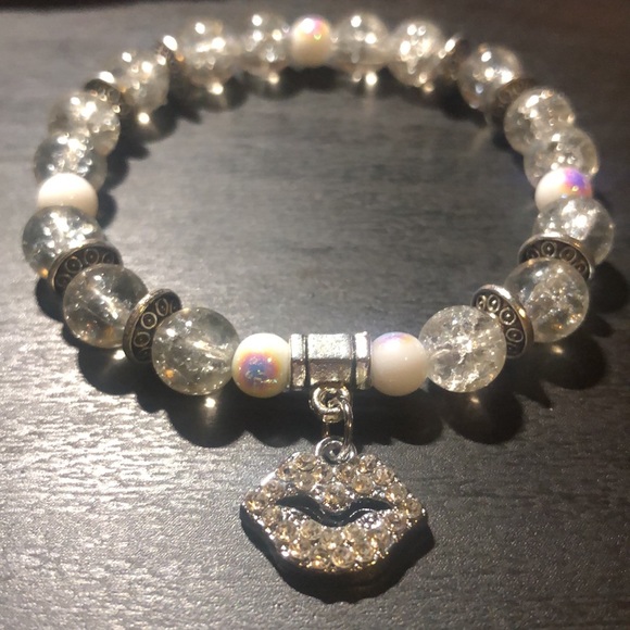 Handmade - Picture 3 of 3